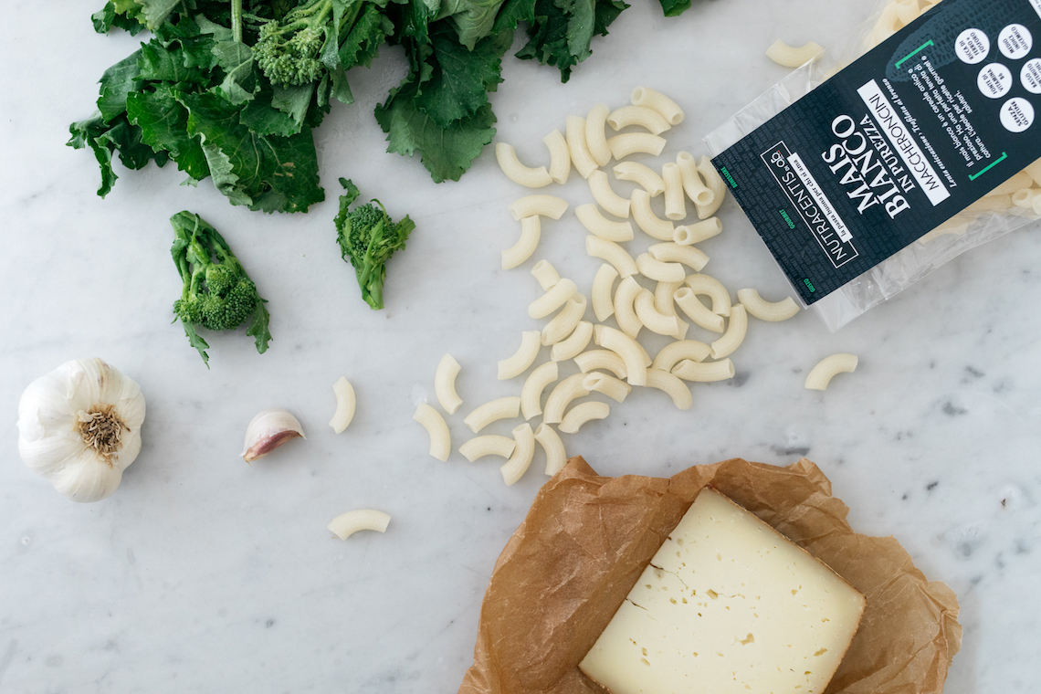 Pasta Di Mais Bianco Con Cime Di Rapa E Pecorino