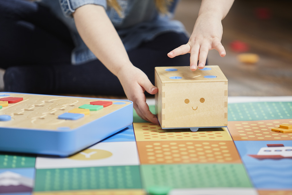 Cubetto Un Gioco Che Insegna La Programmazione Ai Bambini