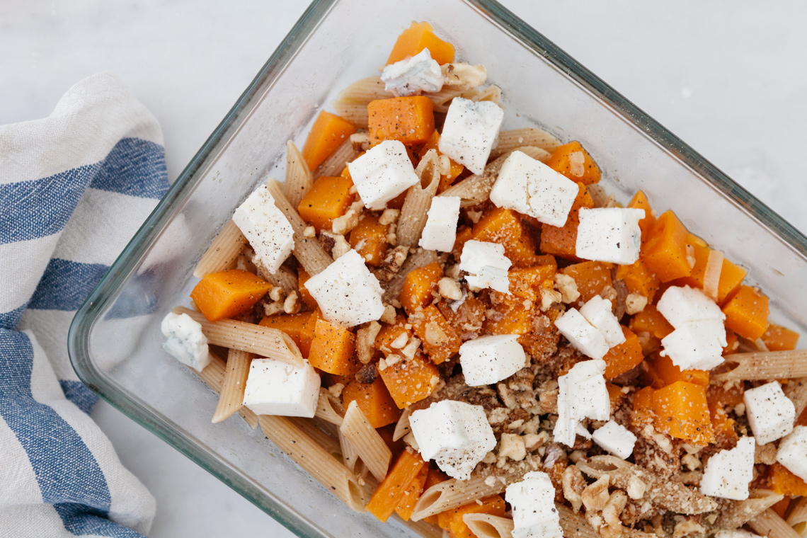 Penne integrali al forno con zucca gorgonzola e noci